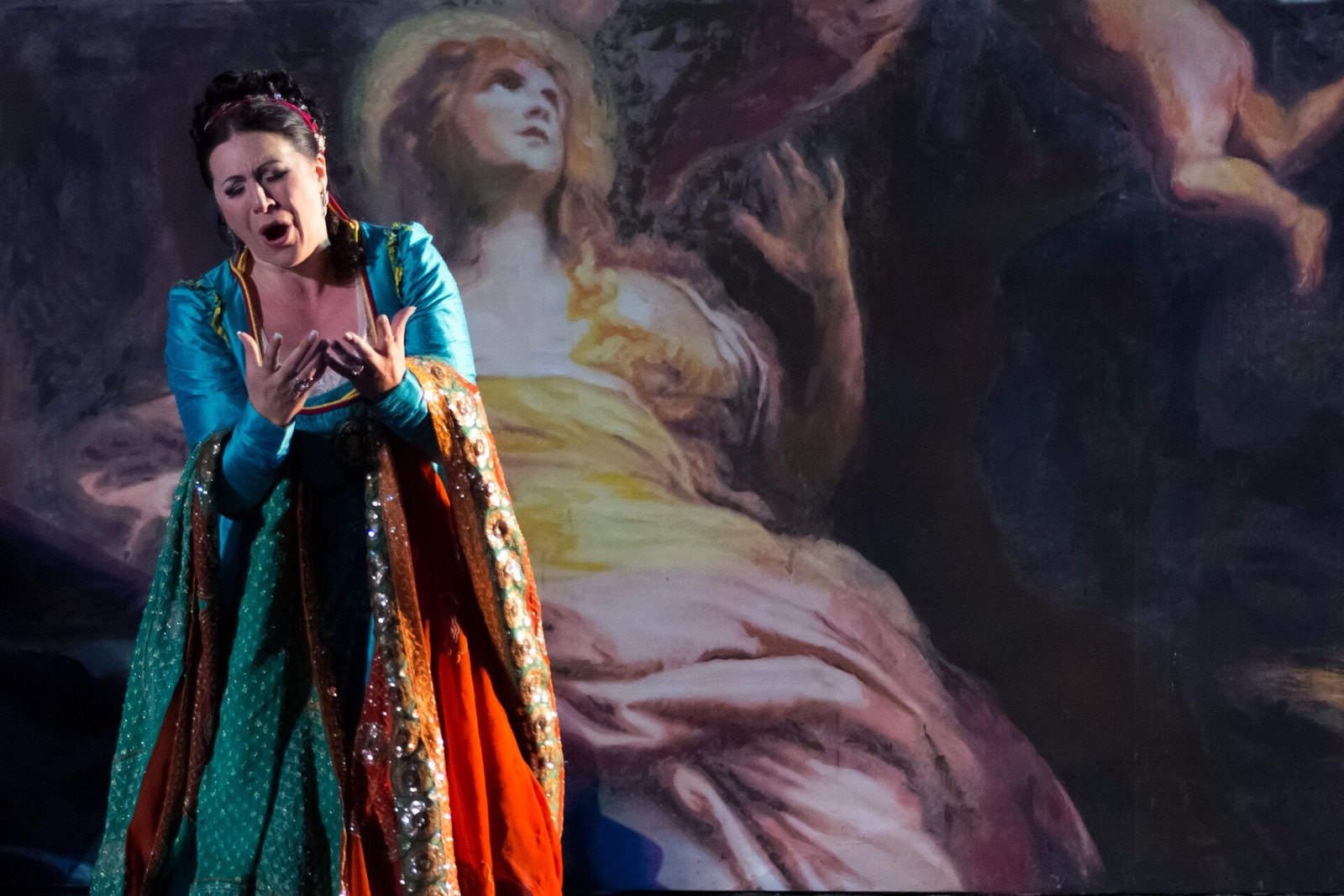 An additional performance for Tosca on June 4 at the Herodio